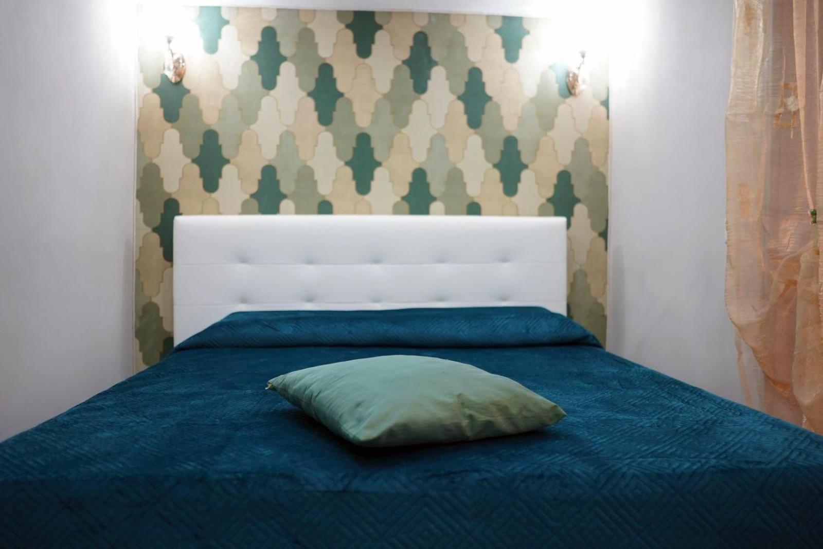 Camy Apartment Наполи Екстериор снимка