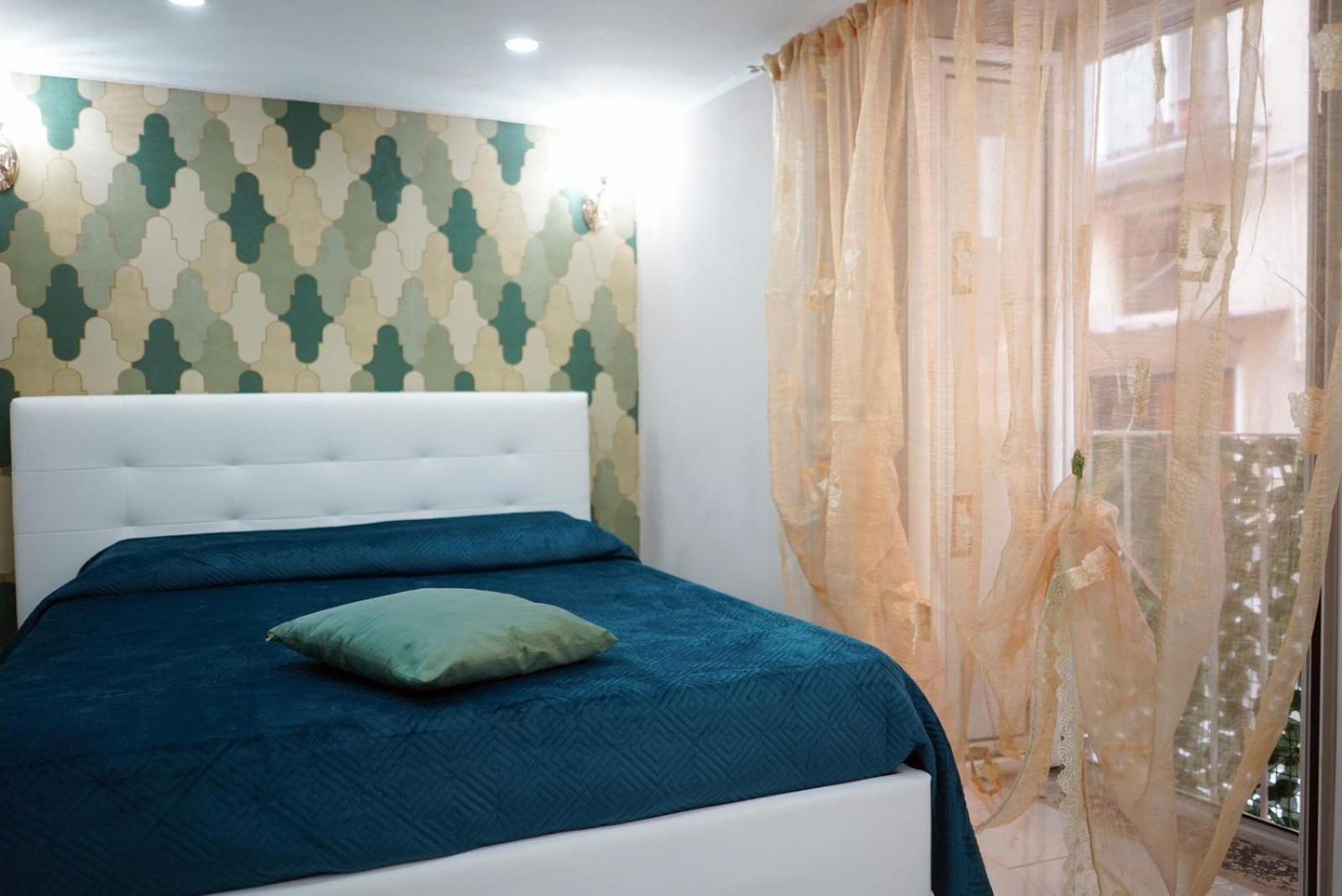 Camy Apartment Наполи Екстериор снимка